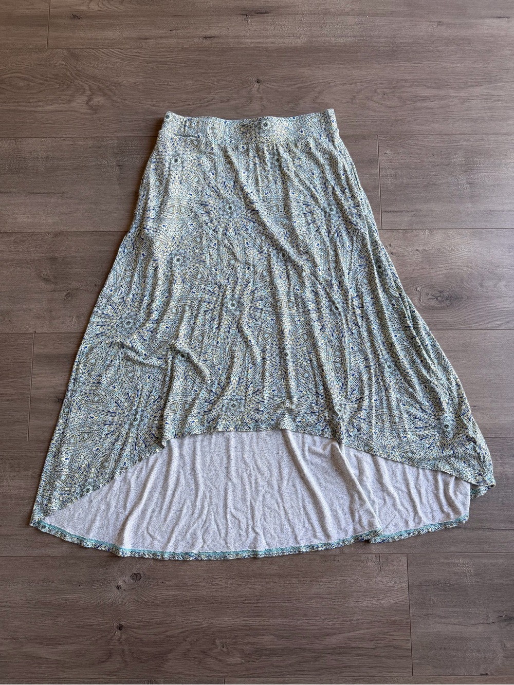 The limited blue/yellow/black high low skirt - petite size 4